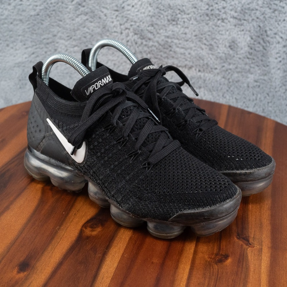 Nike Air Vapormax Flyknit 2 Women's Sz 7.5 Black White Running Shoes 942843-001